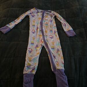 Little sleepies ice cream zippie size 12-18 months.